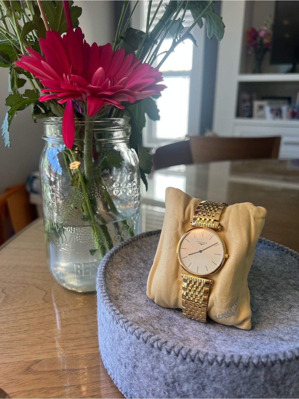 BNWT La Grande Classique de Longines